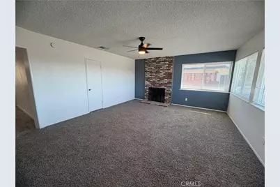 29040 Gabilan Street, Barstow, CA 92311 - Photo 2