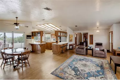 18664 Plumas, Hesperia, CA 92345 - Photo 12