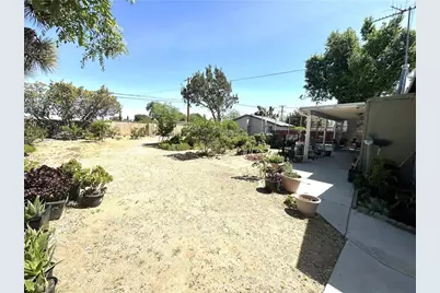 16116 Cajon, Hesperia, CA 92345 - Photo 18
