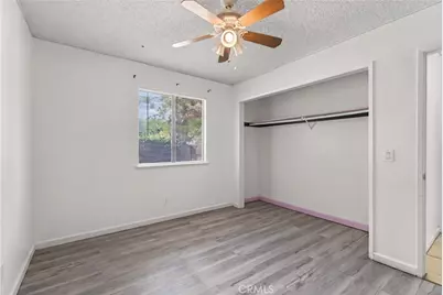18725 Vine, Hesperia, CA 92345 - Photo 24