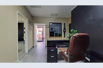 16519 Victor #327, Victorville, CA 92395 - Photo 14