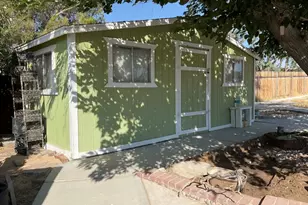 15947 Topango Rd, Victorville, CA 92394 - Photo 6