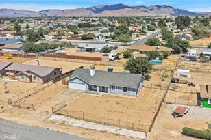 11931 Puye, Apple Valley, CA 92308 - Photo 46