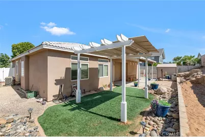 13010 Yellowstone, Victorville, CA 92395 - Photo 32