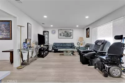 14275 Gayhead, Apple Valley, CA 92307 - Photo 8