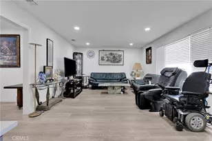 14275 Gayhead, Apple Valley, CA 92307 - Photo 8