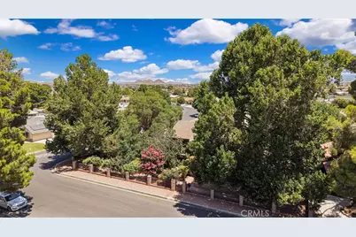 12915 Greensboro, Victorville, CA 92395 - Photo 38