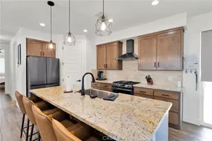 16160 Tenaya, Apple Valley, CA 92307 - Photo 12