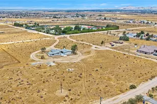 10675 Joshua, Apple Valley, CA 92308 - Photo 48