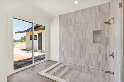 10675 Joshua, Apple Valley, CA 92308 - Photo 36