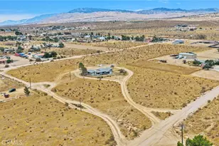 10675 Joshua, Apple Valley, CA 92308 - Photo 58