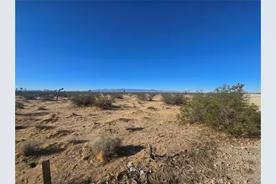11955 Coronado Avenue, Adelanto, CA 92301 - Photo 4