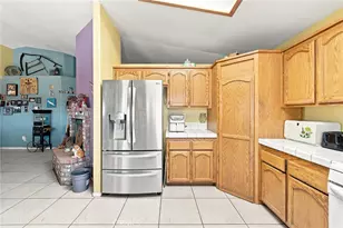 16089 Cactus St, Hesperia, CA 92345 - Photo 12