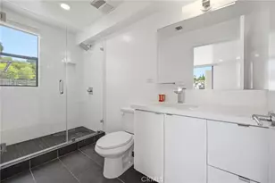 2160 Clifford, Los Angeles, CA 90026 - Photo 24