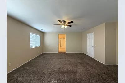 10258 Susan, Hesperia, CA 92345 - Photo 14
