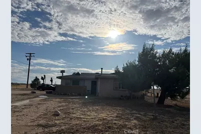15026 Richmond Avenue, Victorville, CA 92394 - Photo 2
