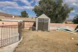 37111 Tripoli, Barstow, CA 92311 - Photo 8
