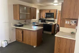 37111 Tripoli, Barstow, CA 92311 - Photo 4