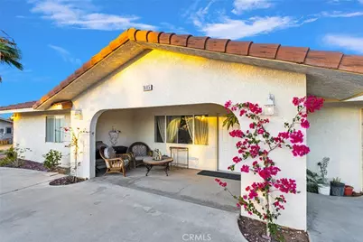 7685 Hilton, Yucca Valley, CA 92284 - Photo 4