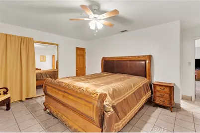 7685 Hilton, Yucca Valley, CA 92284 - Photo 14