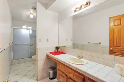 7685 Hilton, Yucca Valley, CA 92284 - Photo 10