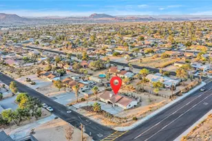 7685 Hilton, Yucca Valley, CA 92284 - Photo 16