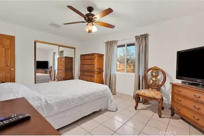 7685 Hilton, Yucca Valley, CA 92284 - Photo 12