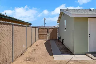 530 Kelly, Barstow, CA 92311 - Photo 24