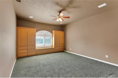 7091 Coriander, Oak Hills, CA 92344 - Photo 42