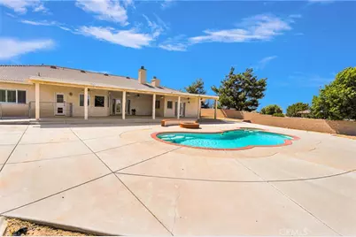 7091 Coriander, Oak Hills, CA 92344 - Photo 12