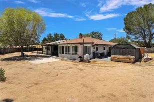15027 Riverside, Apple Valley, CA 92307 - Photo 40