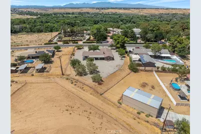 14861 Riverside, Apple Valley, CA 92307 - Photo 32