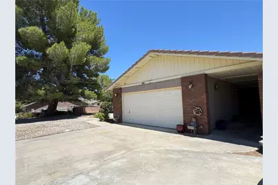 14861 Riverside, Apple Valley, CA 92307 - Photo 2