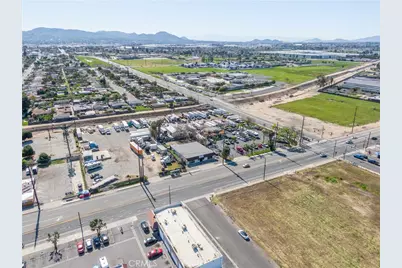 1639 E Base Line, San Bernardino, CA 92410 - Photo 8