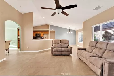 17725 Bangor, Hesperia, CA 92345 - Photo 12