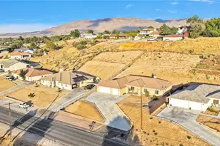 17725 Bangor, Hesperia, CA 92345 - Photo 44