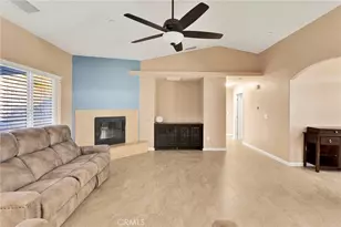 17725 Bangor, Hesperia, CA 92345 - Photo 14