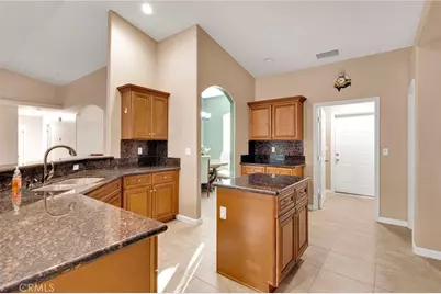 17725 Bangor, Hesperia, CA 92345 - Photo 18