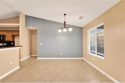 17725 Bangor, Hesperia, CA 92345 - Photo 16