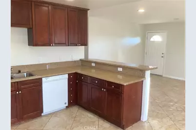 16493 Live Oak, Hesperia, CA 92345 - Photo 10