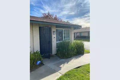 6389 Del Mar Way, Riverside, CA 92504 - Photo 2
