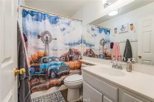 17608 Electra, Victorville, CA 92395 - Photo 28