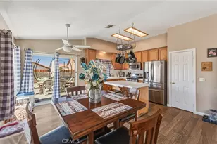 17608 Electra, Victorville, CA 92395 - Photo 16
