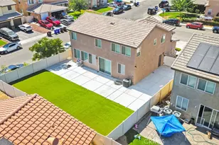 12388 Falena, Victorville, CA 92392 - Photo 48
