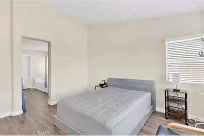 12388 Falena, Victorville, CA 92392 - Photo 24