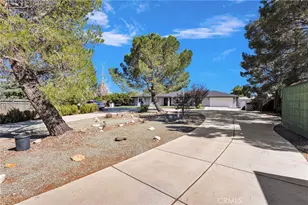 18287 Ranchero Rd, Hesperia, CA 92345 - Photo 6