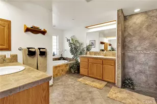 10525 Mono, Phelan, CA 92392 - Photo 36