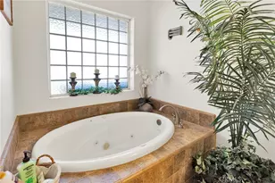 10525 Mono, Phelan, CA 92392 - Photo 38