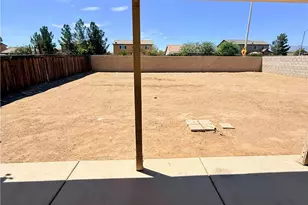 11017 Desert Rose, Adelanto, CA 92301 - Photo 36