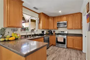 9906 Lincoln Ave, Hesperia, CA 92345 - Photo 8